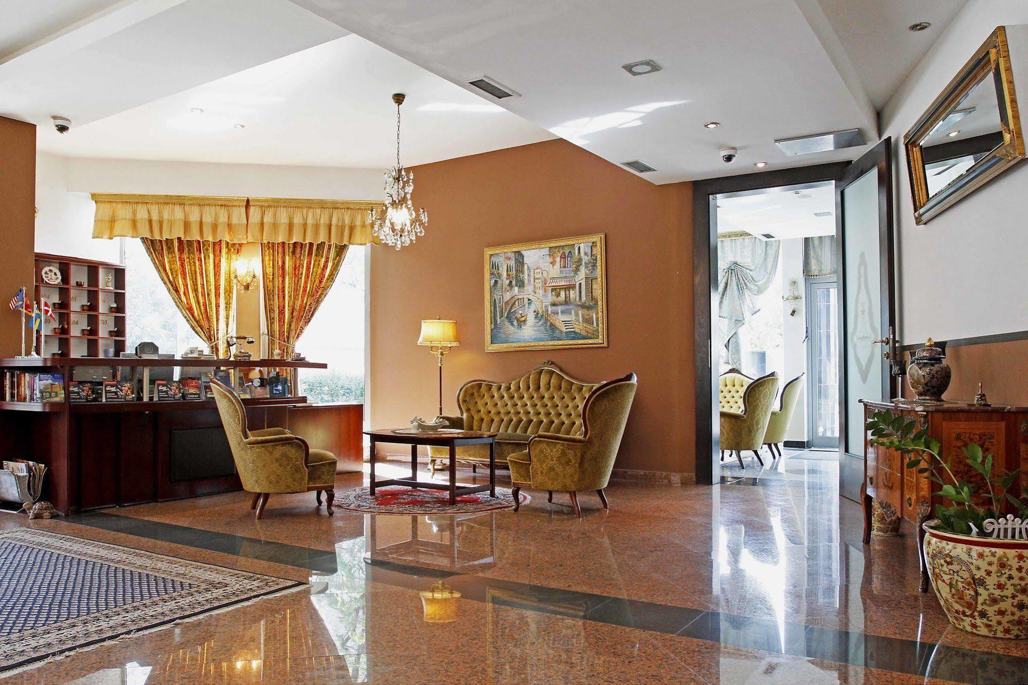 Hotel Octagon SJJ Exterior photo